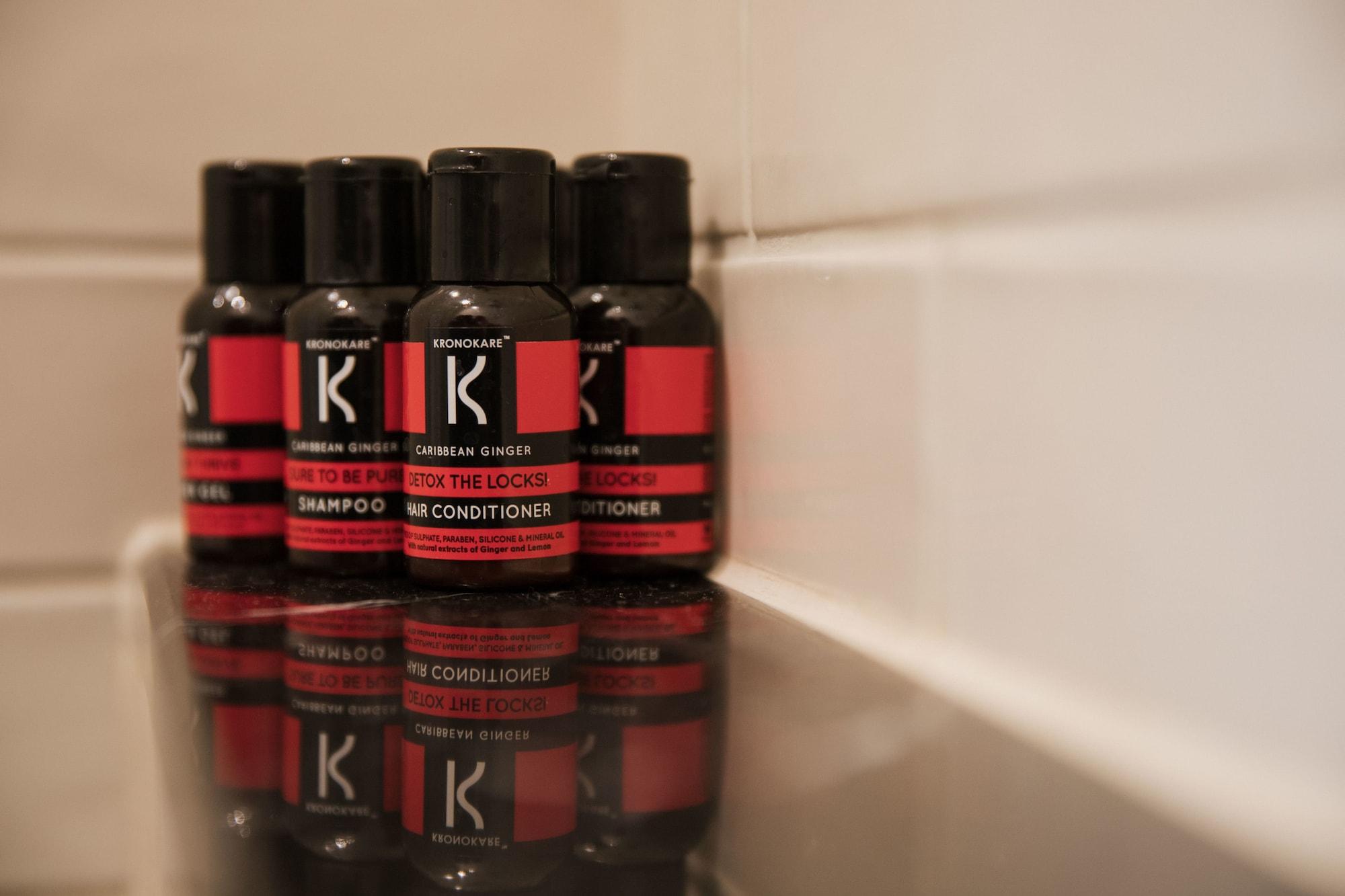 The Lalit London Hotel Bilik gambar K. by Kérastase